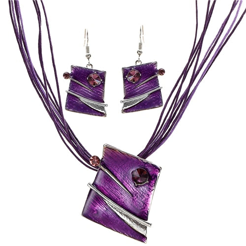Vintage Enamel Jewelry Set Multilayer Leather Chain Hollow Round Gem Silver Pendant Necklace Earrings Summer Jewelry Sets Women