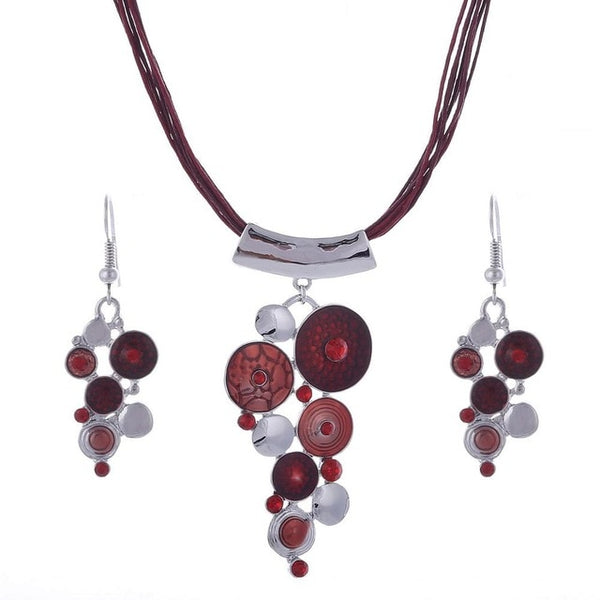 Vintage Enamel Jewelry Set Multilayer Leather Chain Hollow Round Gem Silver Pendant Necklace Earrings Summer Jewelry Sets Women